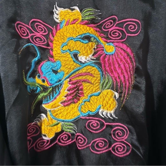 Asian Vintage Silk feel Reversible embroidered Dragon Robe one size - Picture 11 of 16